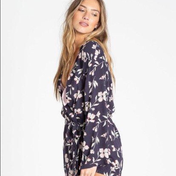 🌴🌼BILLABONG- OCEAN SKY COVER UP🌼🌴 - Picture 10 of 12